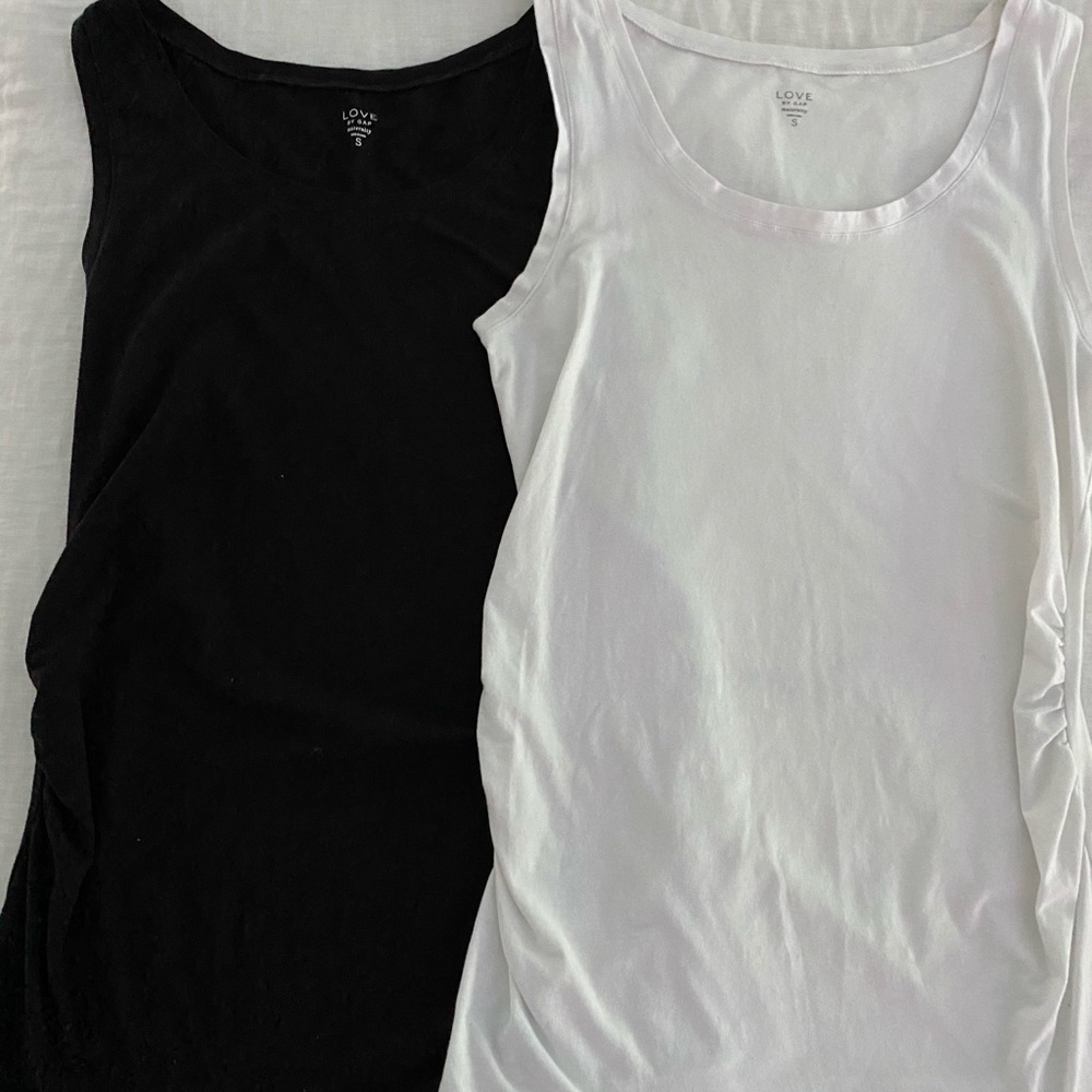 Maternity top essentials bundle! - Picture 5 of 8